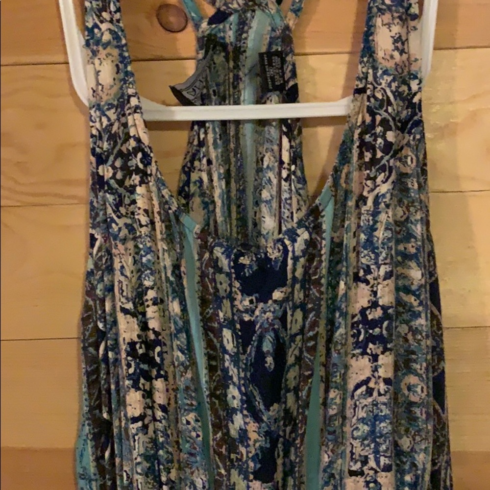 Angie Women’s Maxi. size M. Never Worn No Tags